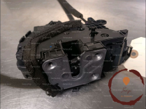 Serrure porte ARG - NISSAN