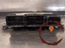 Calculateur moteur - RENAULT
