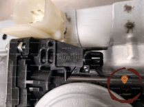 Mecanisme+moteur leve-glace AVD - NISSAN