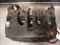 Etrier de frein AVD - RENAULT - 410013165R