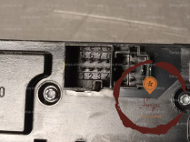 Bouton de warning - MERCEDES