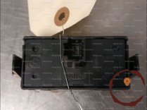 Bouton de warning - RENAULT