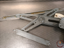 Mecanisme+moteur leve-glace AVG - TOYOTA - 6982002330
