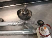 Moteur essuie-glace AV - NISSAN