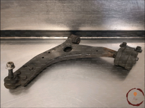 Triangle inf AVG - FORD - 1570285