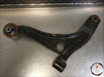 Triangle inf AVG - RENAULT - 8200688871