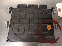 Calculateur moteur - RENAULT