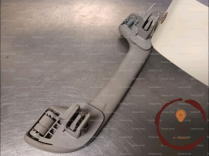 Poignee de maintien - RENAULT - 751205037373