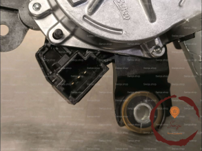 Moteur essuie-glace AR - NISSAN