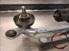 Moteur essuie-glace AV - NISSAN