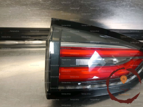 Feu AR int g - RENAULT