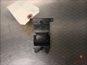 Commande leve-glace porte AVD - HONDA - 35760TF0003