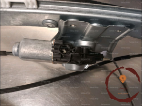 Mecanisme+moteur leve-glace AVD - RENAULT - 8200291147