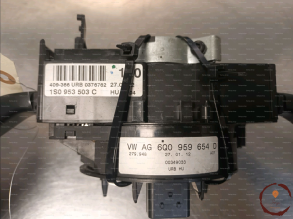 Bloc commodos - VOLKSWAGEN - 1S09535079B9