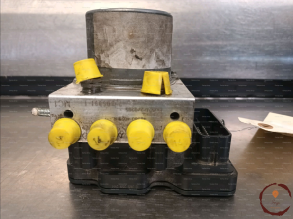 Unite hydraulique abs - RENAULT - 476609179R