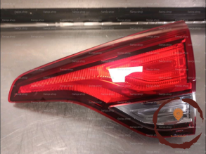 Feu AR int d - RENAULT
