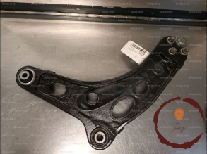 Triangle inf AVD - RENAULT
