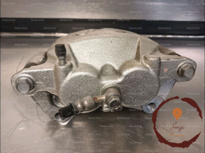 Etrier de frein AVG - NISSAN
