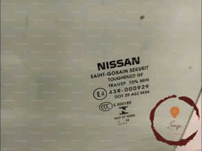 Glace porte AV g - NISSAN