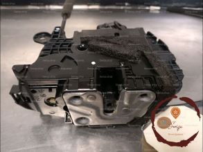 Serrure porte AVD - NISSAN