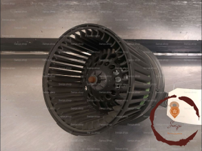Moteur ventilateur chauffage - DACIA - 272102798R