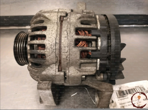 Alternateur - RENAULT - 8200660037
