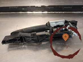 Poignee ext porte AVG - RENAULT