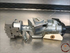 Antivol de direction - FORD - 1681167