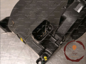 Serrure porte AVD - RENAULT
