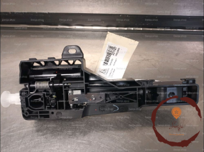 Poignee ext porte ARD - RENAULT