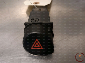 Bouton de warning - HYUNDAI - 937901J000UX