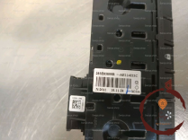 Bouton de warning - RENAULT