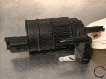 Pompe lave-glace AV - RENAULT - 7700430702