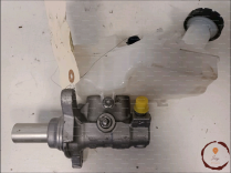 Maitre cylindre - RENAULT - 460117786R