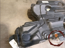 Reservoir carburant - RENAULT