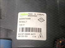 Phare antibrouillard AVG - RENAULT - 8200074008