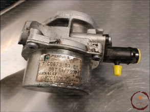 Pompe a vide - RENAULT - 146505272R